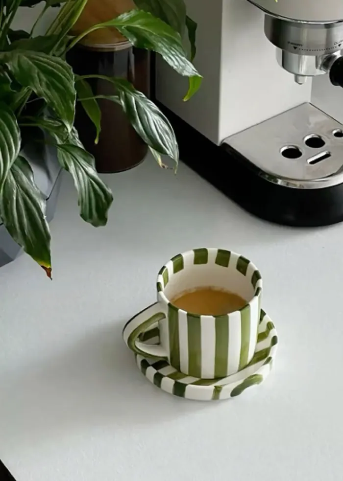 Lorída styled on the CHELÓNA table